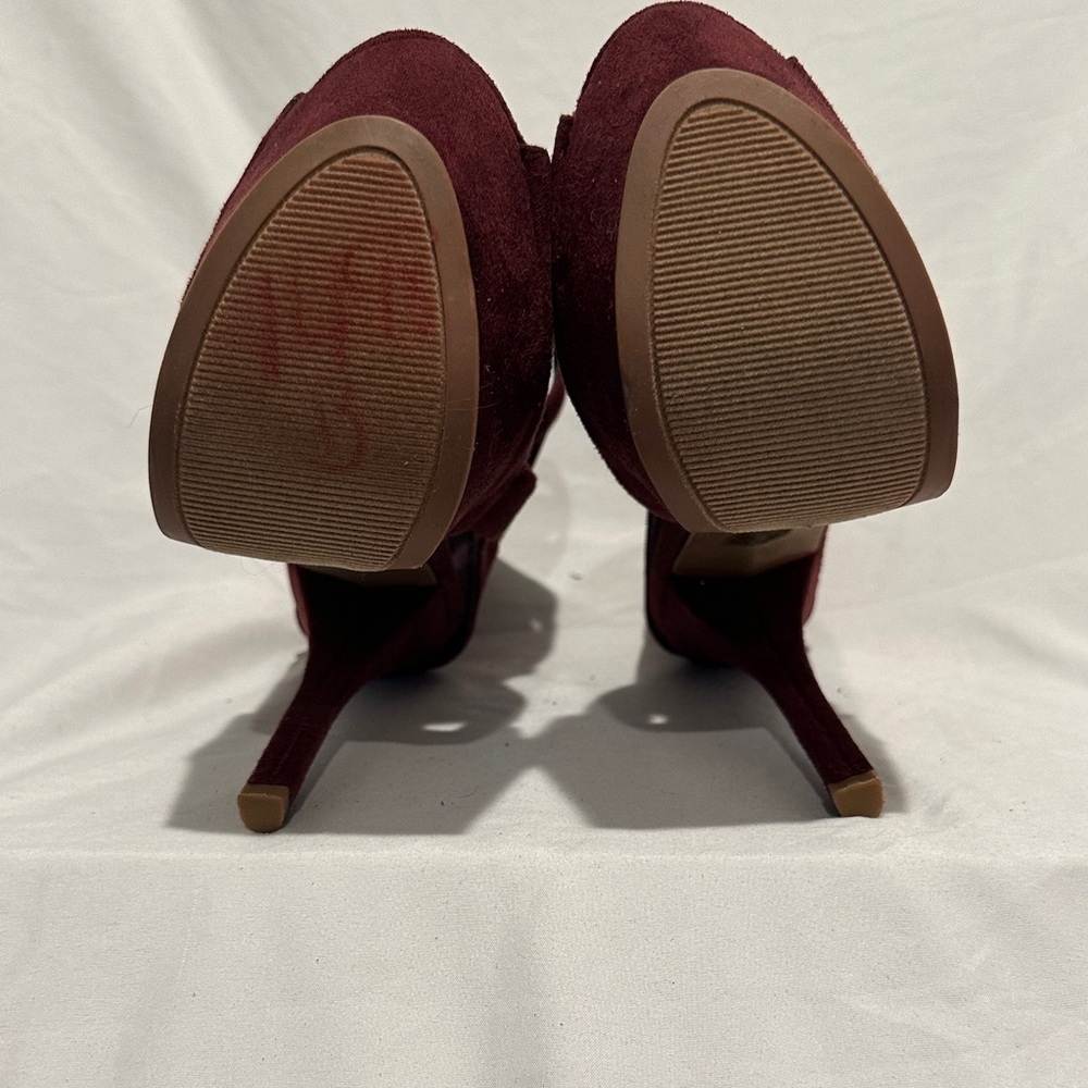 Forever 21 Burgundy Strappy Heels - Picture 7 of 7